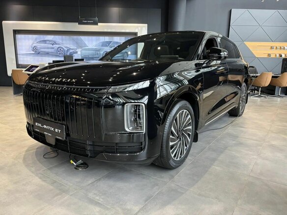 2026 Esteo Exlantix ET, чёрный