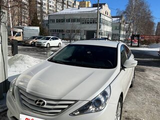2012 Hyundai Sonata VI (YF), белый, 1100000 рублей, вид 3
