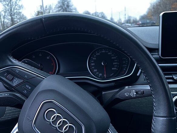 2018 Audi A4 V (B9), чёрный, 2100000 рублей - вид 12