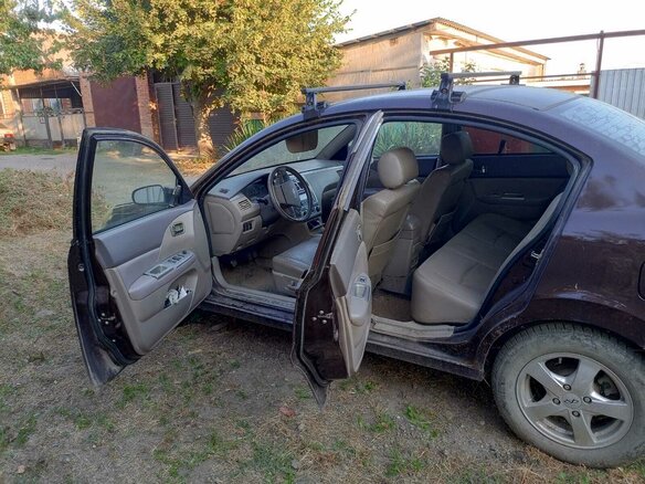 2009 Vortex Estina I, красный, 190000 рублей - вид 7