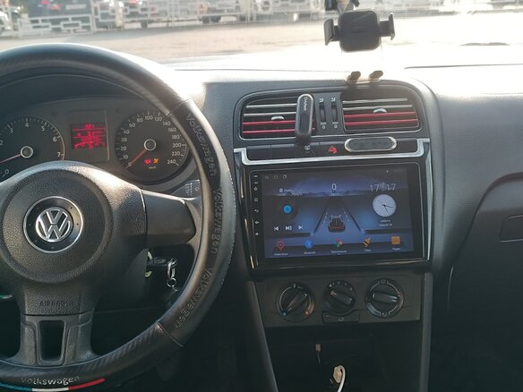2013 Volkswagen Polo V, чёрный, 484999 рублей - вид 3
