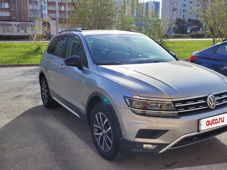 2020 Volkswagen Tiguan II, серый, 2450000 рублей, вид 3