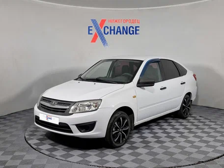 2016 Lada (ВАЗ) Granta I, белый, 439000 рублей, вид 1