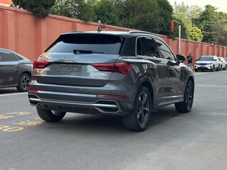 2022 Audi Q3 35 TFSI II (F3), серебристый, 1900000 рублей, вид 3