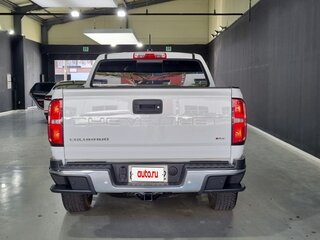 2022 Chevrolet Colorado ZR2 II, белый, 3600000 рублей, вид 3