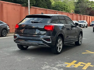 2022 Audi Q2 L 35 TFSI I Рестайлинг, чёрный, 1700217 рублей, вид 4