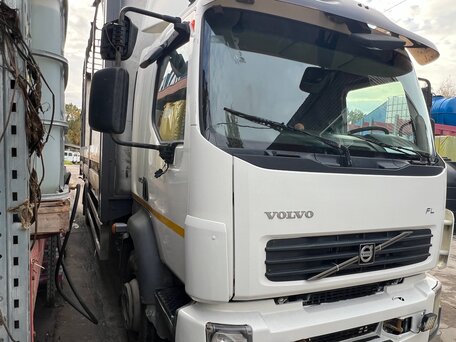 2011 Volvo FL, белый, 2750000 рублей, вид 4