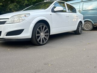 2013 Opel Astra H Рестайлинг, белый, 530000 рублей, вид 3