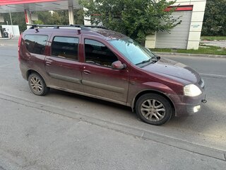2016 Lada (ВАЗ) Largus I, красный, 699999 рублей, вид 4