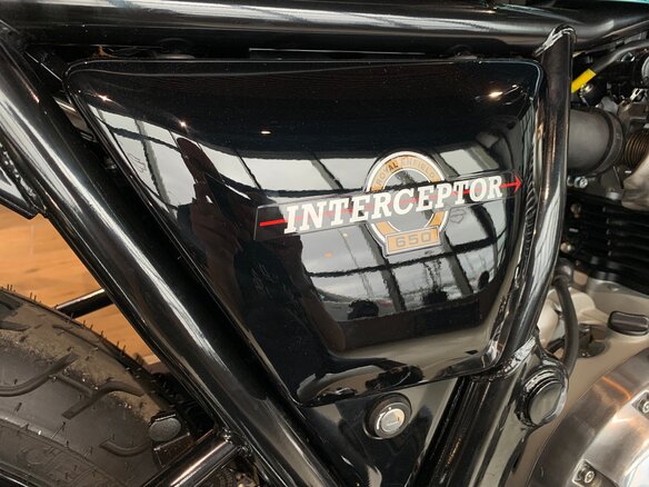 2026 Royal Enfield Interceptor 650, зелёный, 689000 рублей - вид 14