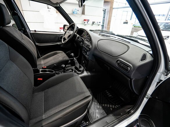 2026 Lada (ВАЗ) Vesta I Рестайлинг (NG), белый, 1631000 рублей - вид 19