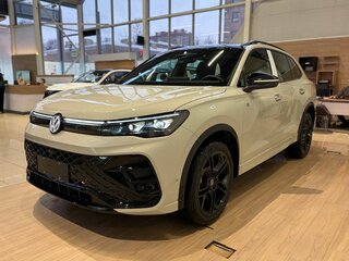 2026 Volkswagen Tiguan L Pro III (China Market), бежевый, 5099000 рублей, вид 4