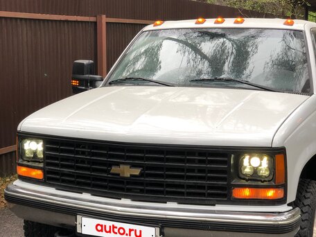 1998 Chevrolet C/K, белый, 3000000 рублей, вид 1