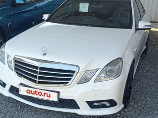 2010 Mercedes-Benz E-Класс 350 IV (W212, S212, C207), белый, 1050000 рублей, вид 4