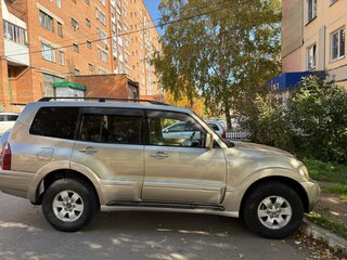 2004 Mitsubishi Pajero III Рестайлинг, бежевый, 850000 рублей, вид 5