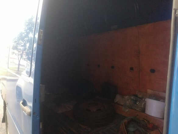 2001 Mercedes-Benz Sprinter, синий, 1200000 рублей - вид 5