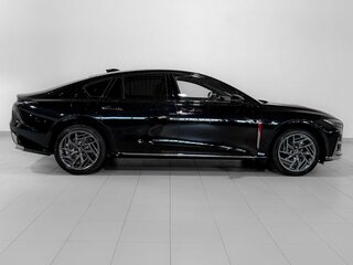 2025 Hongqi H6, чёрный, 4099000 рублей, вид 4