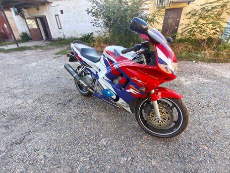 1995 Honda CBR 600F, белый, 330000 рублей, вид 1