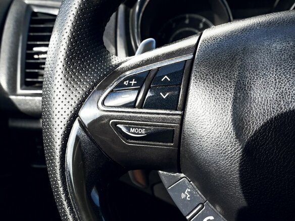 2012 Citroen C4 Aircross, белый, 770000 рублей - вид 13