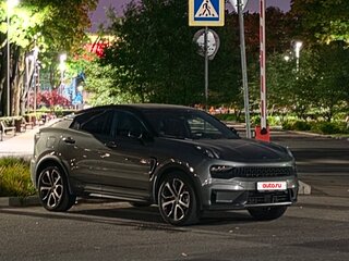 2021 Lynk & Co 05, серый, 2850000 рублей, вид 1