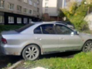 2001 Mitsubishi Galant VIII Рестайлинг, серый, 280000 рублей, вид 4