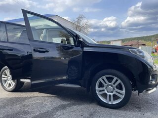 2012 Toyota Land Cruiser Prado 150 Series, чёрный, 4150000 рублей, вид 2