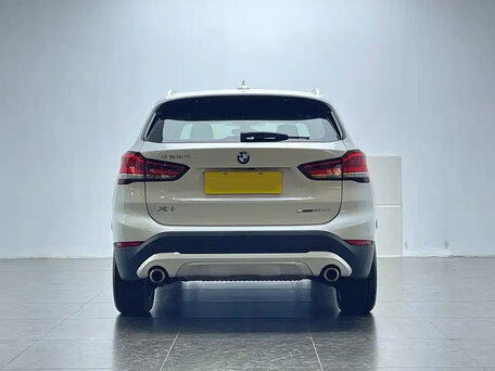 2022 BMW X1 Long 20Li sDrive II (F48) Рестайлинг, белый, 2390000 рублей, вид 4