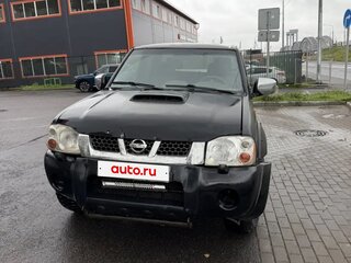 2012 Nissan NP300, чёрный, 700000 рублей, вид 2