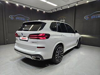 2026 BMW X5 30d IV (G05/G18) Рестайлинг, белый, 12130017 рублей, вид 3