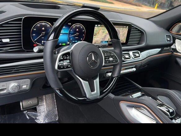 2022 Mercedes-Benz Maybach GLS 600 I, чёрный, 21000000 рублей - вид 10