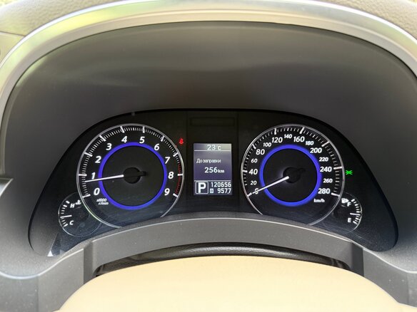 2012 Infiniti FX37 II (S51) Рестайлинг, коричневый, 2160000 рублей - вид 6