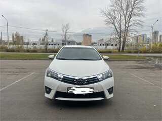 2014 Toyota Corolla XI (E160, E170, E180), белый, 1235000 рублей, вид 1