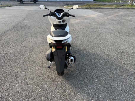 2026 Honda PCX 160, белый, 499000 рублей, вид 4