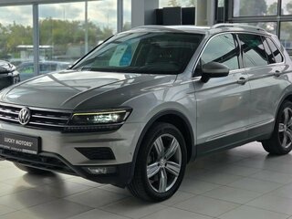 2017 Volkswagen Tiguan II, серый, 2195000 рублей, вид 1