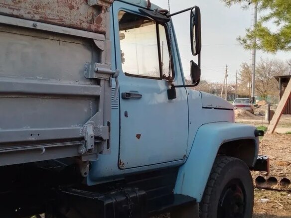 1995 ГАЗ 4301, голубой, 660000 рублей - вид 3