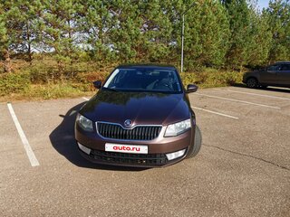 2015 Skoda Octavia III (A7), коричневый, 1000000 рублей, вид 2