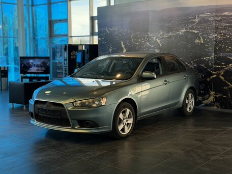 2011 Mitsubishi Lancer X Рестайлинг, зелёный, 900000 рублей, вид 3