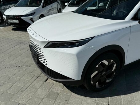 2026 Omoda C7, белый, 3099000 рублей, вид 3