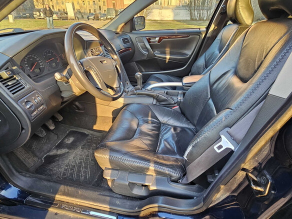 2000 Volvo XC70 I, синий, 650000 рублей - вид 6