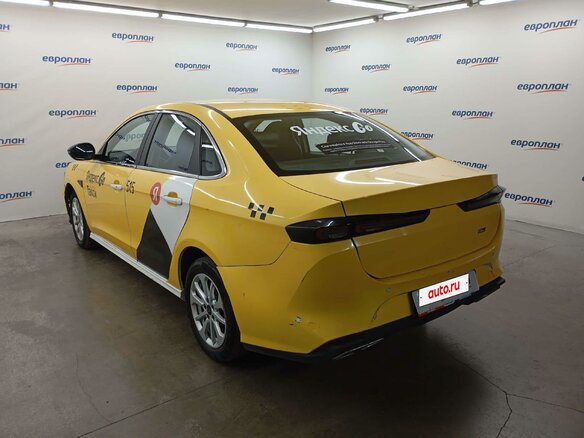 2023 Kaiyi E5, белый - вид 3