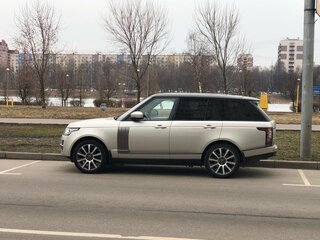 2014 Land Rover Range Rover IV, серый, 3050000 рублей, вид 4