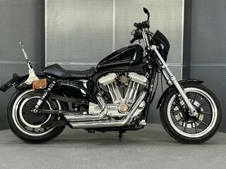 Harley-Davidson Sportster 883