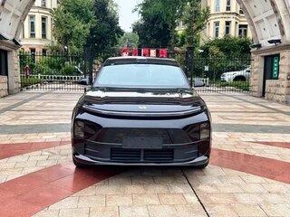 2025 Li Auto (Lixiang) L6 I, чёрный, 5643373 рублей, вид 4