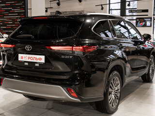 2026 Toyota Highlander IV (XU70), чёрный, 5590000 рублей, вид 4