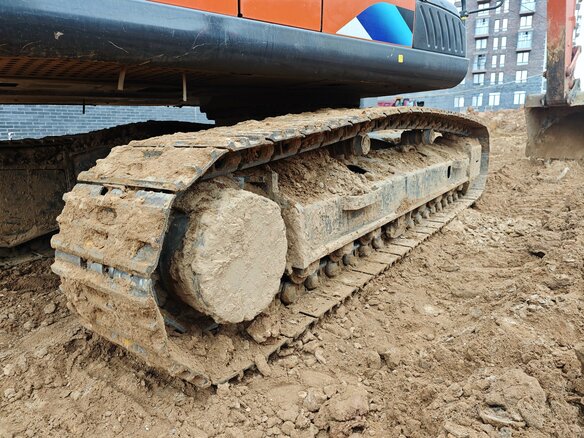 2021 Hitachi ZX210, оранжевый - вид 23