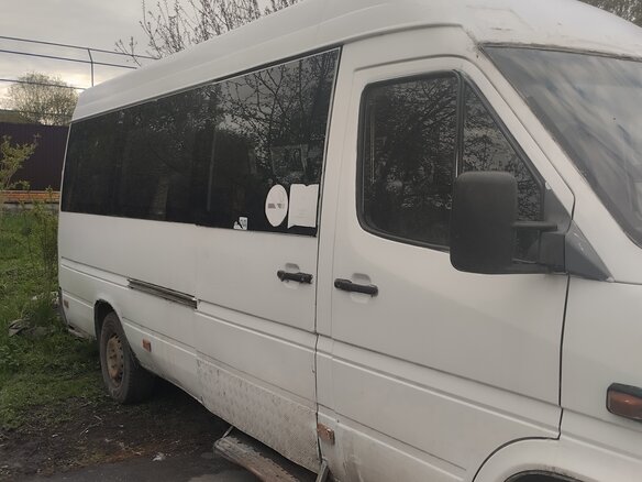2003 Mercedes-Benz Sprinter, белый, 500000 рублей - вид 1