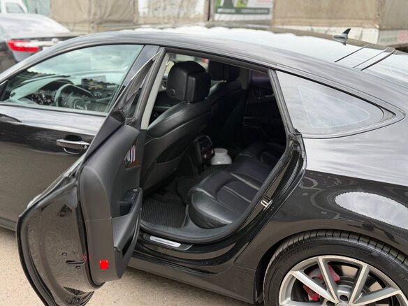 2015 Audi A7 I (4G) Рестайлинг, чёрный, 2720000 рублей - вид 15