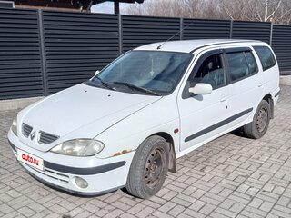 2002 Renault Megane I Рестайлинг, белый, 230000 рублей, вид 1
