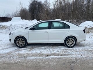 2015 Skoda Rapid I, белый, 480000 рублей, вид 5