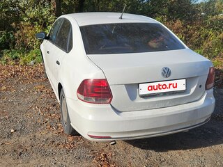2016 Volkswagen Polo V Рестайлинг, белый, 555000 рублей, вид 4